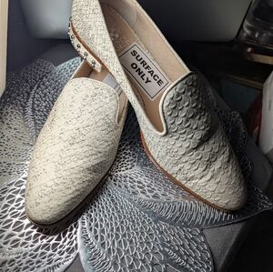 Vince Camuto Women's Textured Cream Leather Loafers